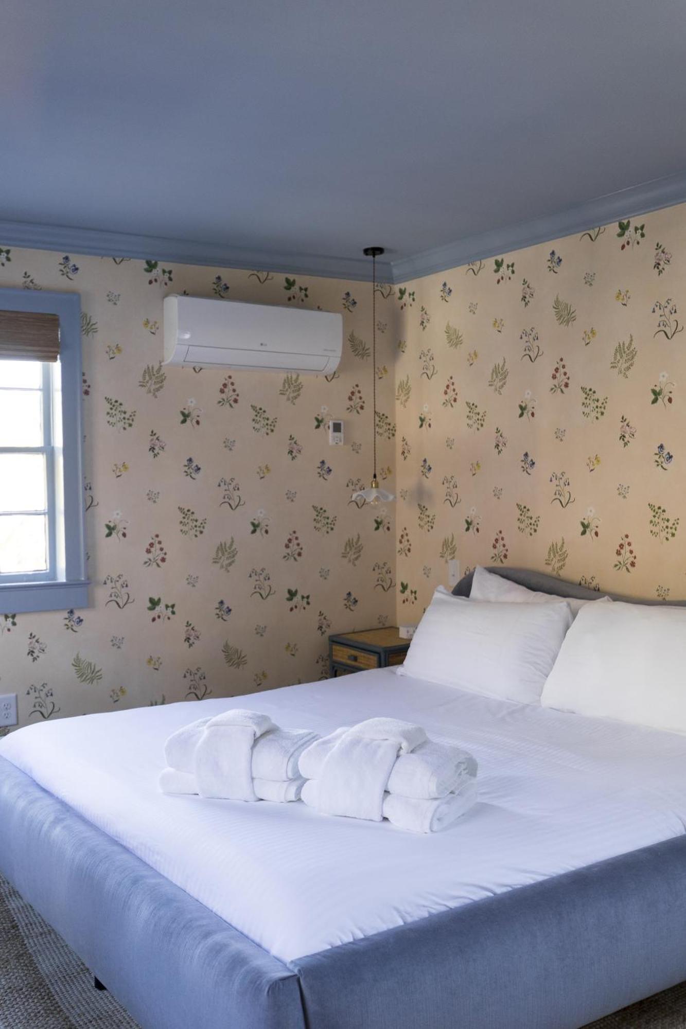 The Nicholas Bed & Breakfast Чарлстън Екстериор снимка