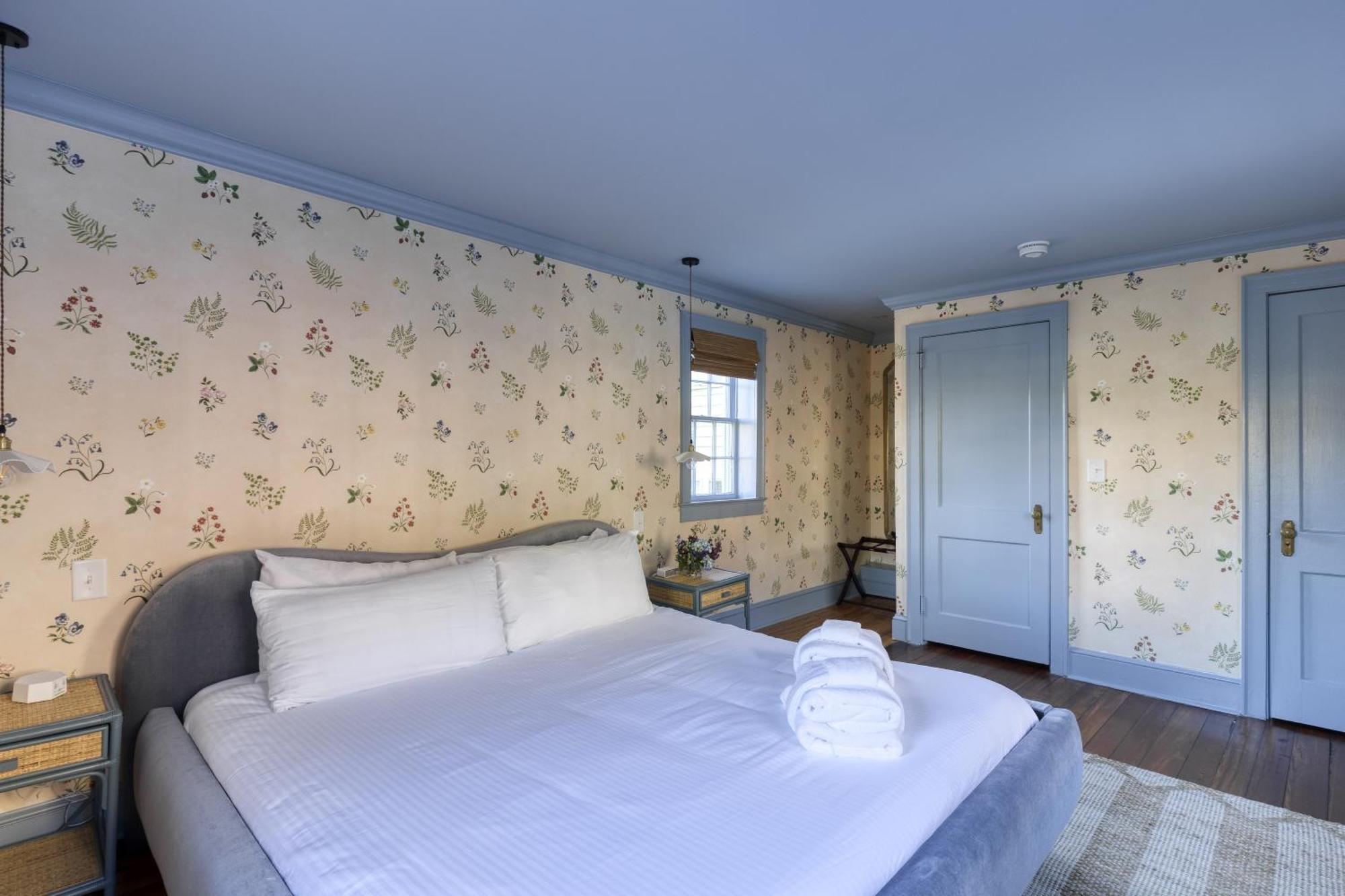 The Nicholas Bed & Breakfast Чарлстън Екстериор снимка